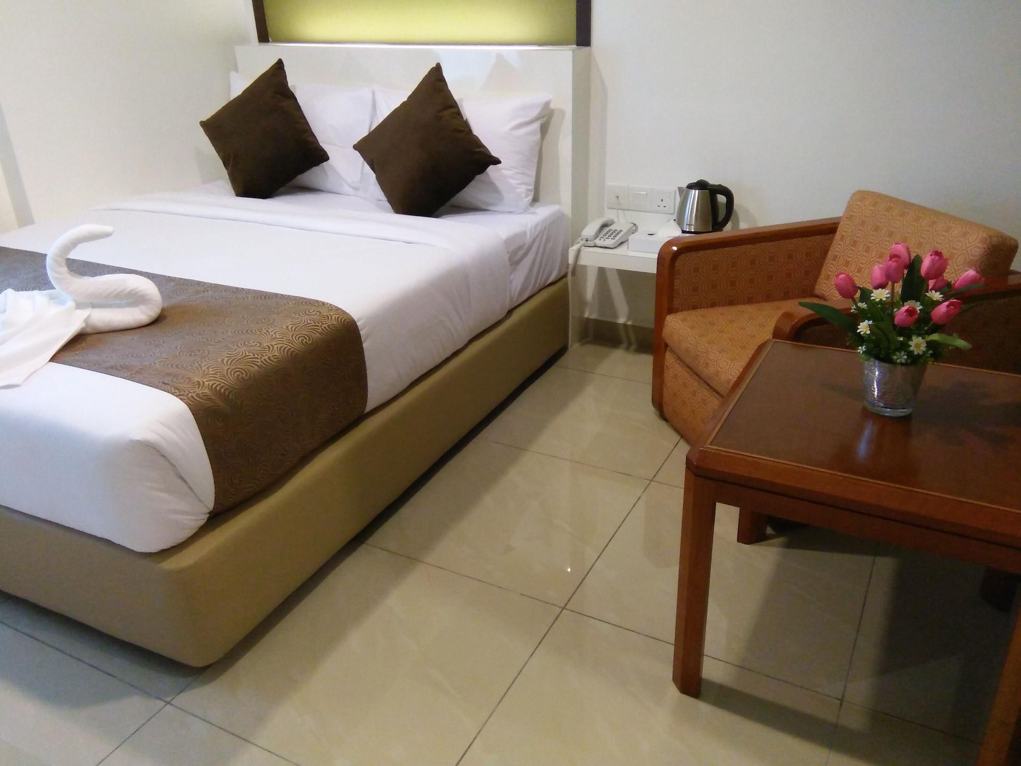 Crescendo Boutique Hotel Hock Lam Village Exterior photo